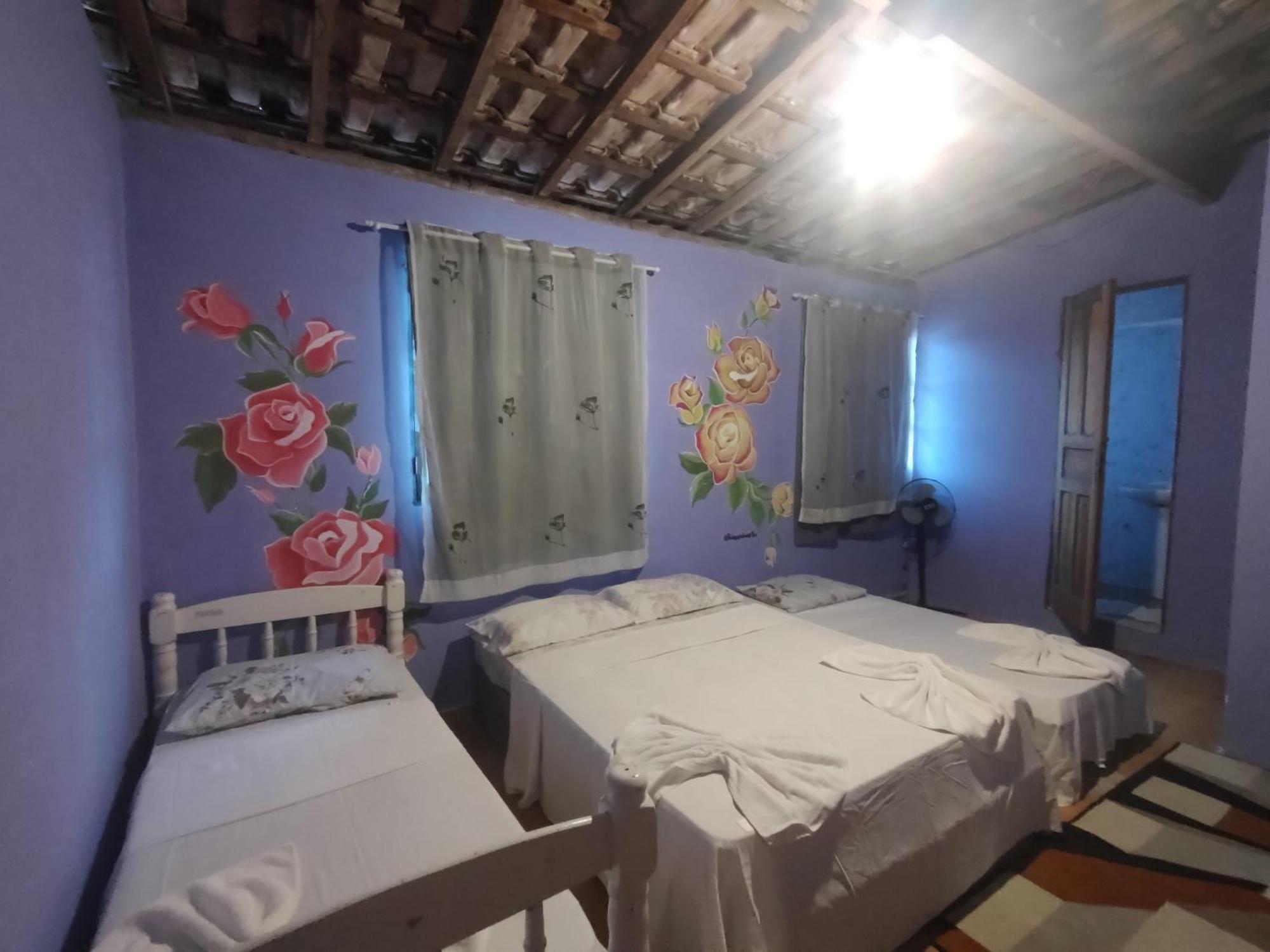Quarto Rosas 2 A 5 Pessoas Centro Praia Do Pontal Парати Екстериор снимка