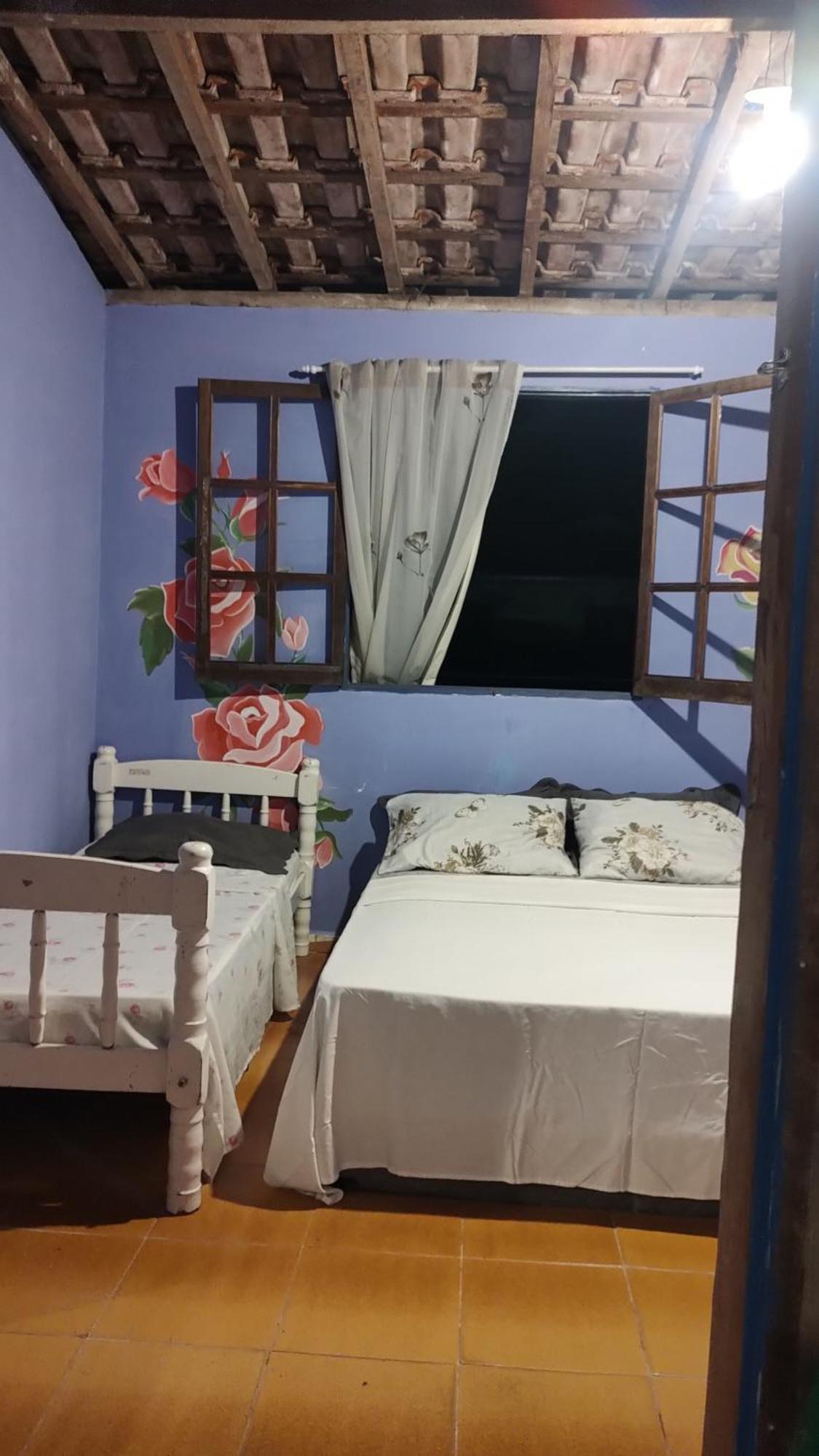 Quarto Rosas 2 A 5 Pessoas Centro Praia Do Pontal Парати Стая снимка