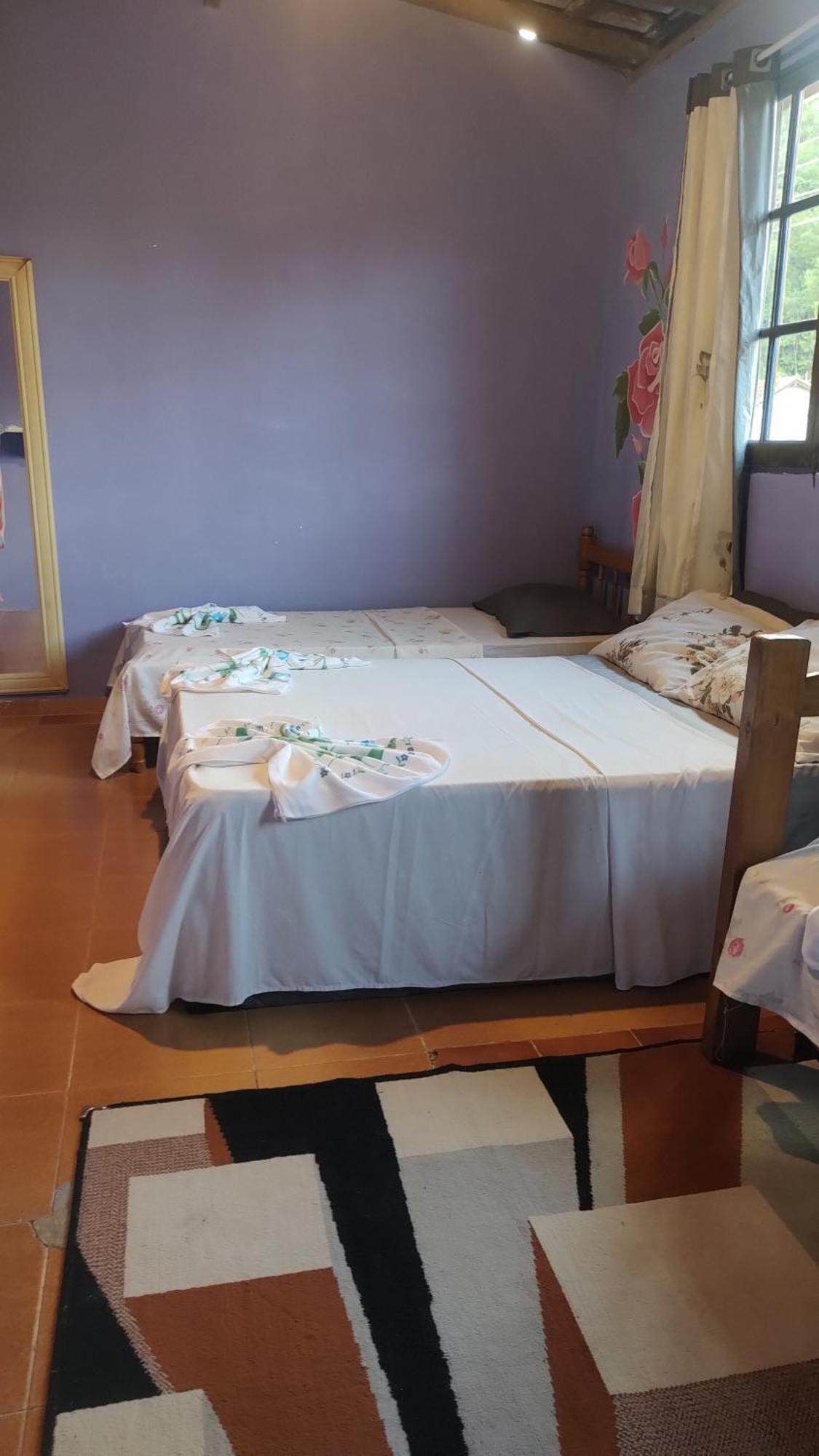 Quarto Rosas 2 A 5 Pessoas Centro Praia Do Pontal Парати Екстериор снимка